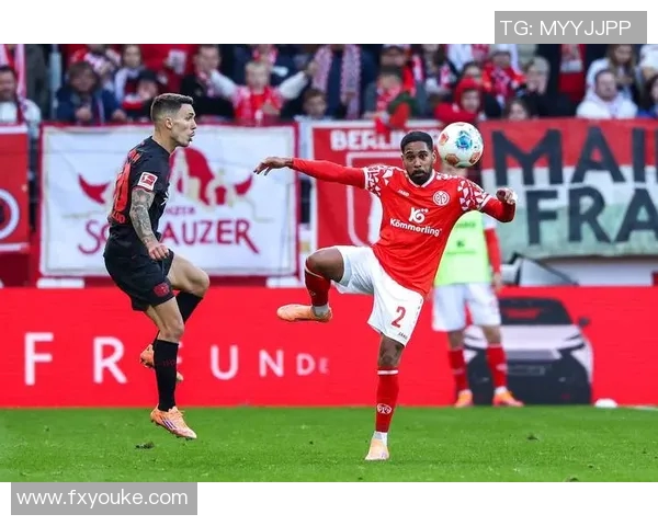 勒沃库森逼平汉堡，德甲榜上升至第四位——挑战和机遇并存的赛季